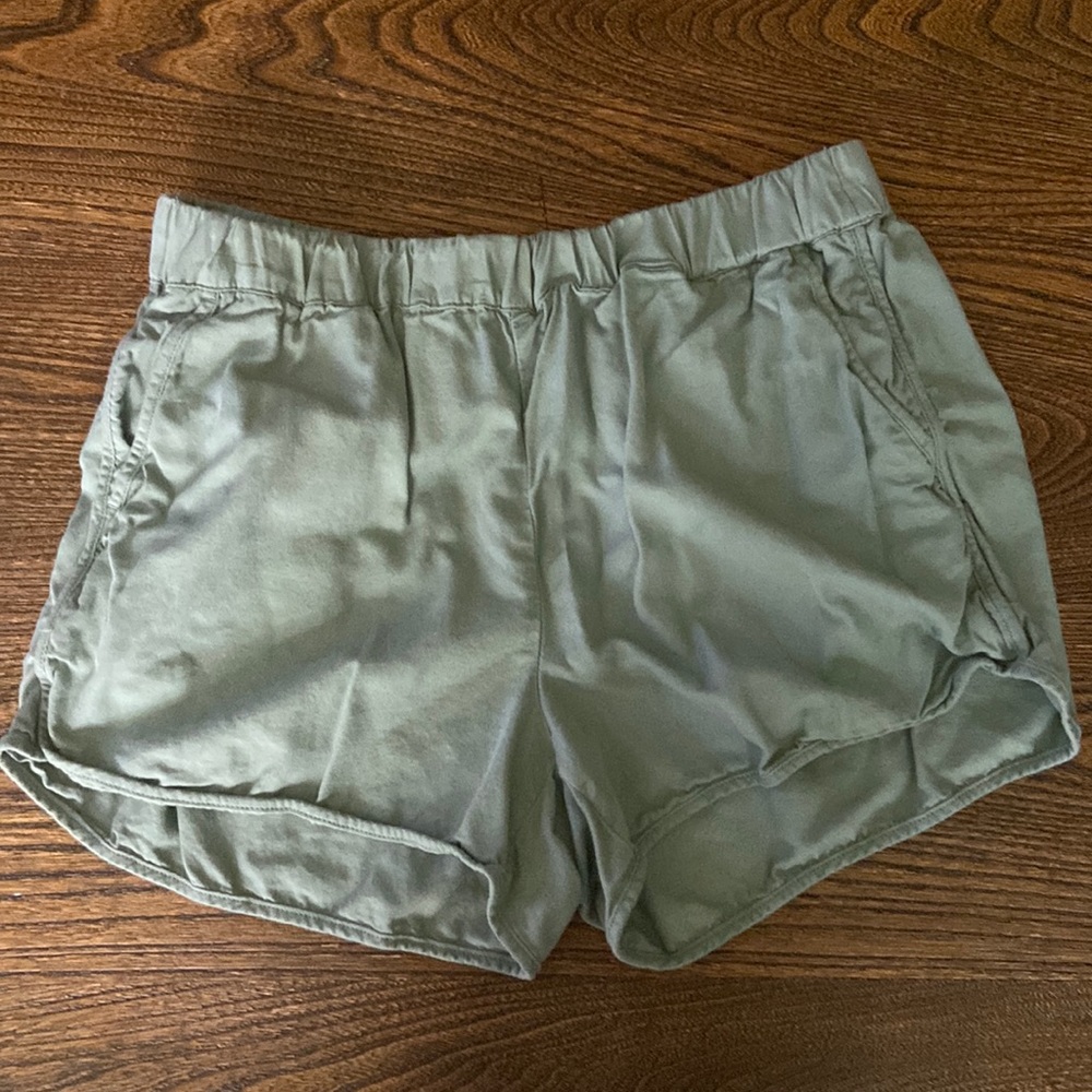 Madewell pull-on shorts